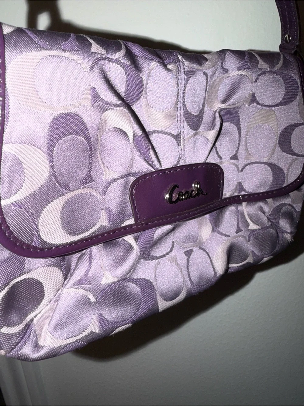 PRISTINE Vintage Y2K Coach Optic Purple Signature Flap Bag - 9x6 Baguette